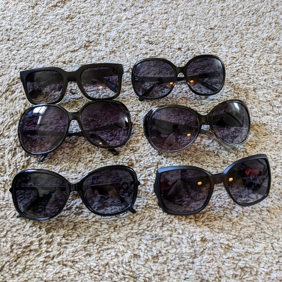 Accessories - Lot of 6 large black frame sunglasses
